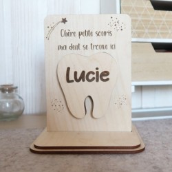 Support La Petite Souris pour Dent de Lait – Bois Gravé et Personnalisé