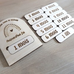 Carte étape bébé Arc en ciel – Suivi de croissance & souvenirs colorés